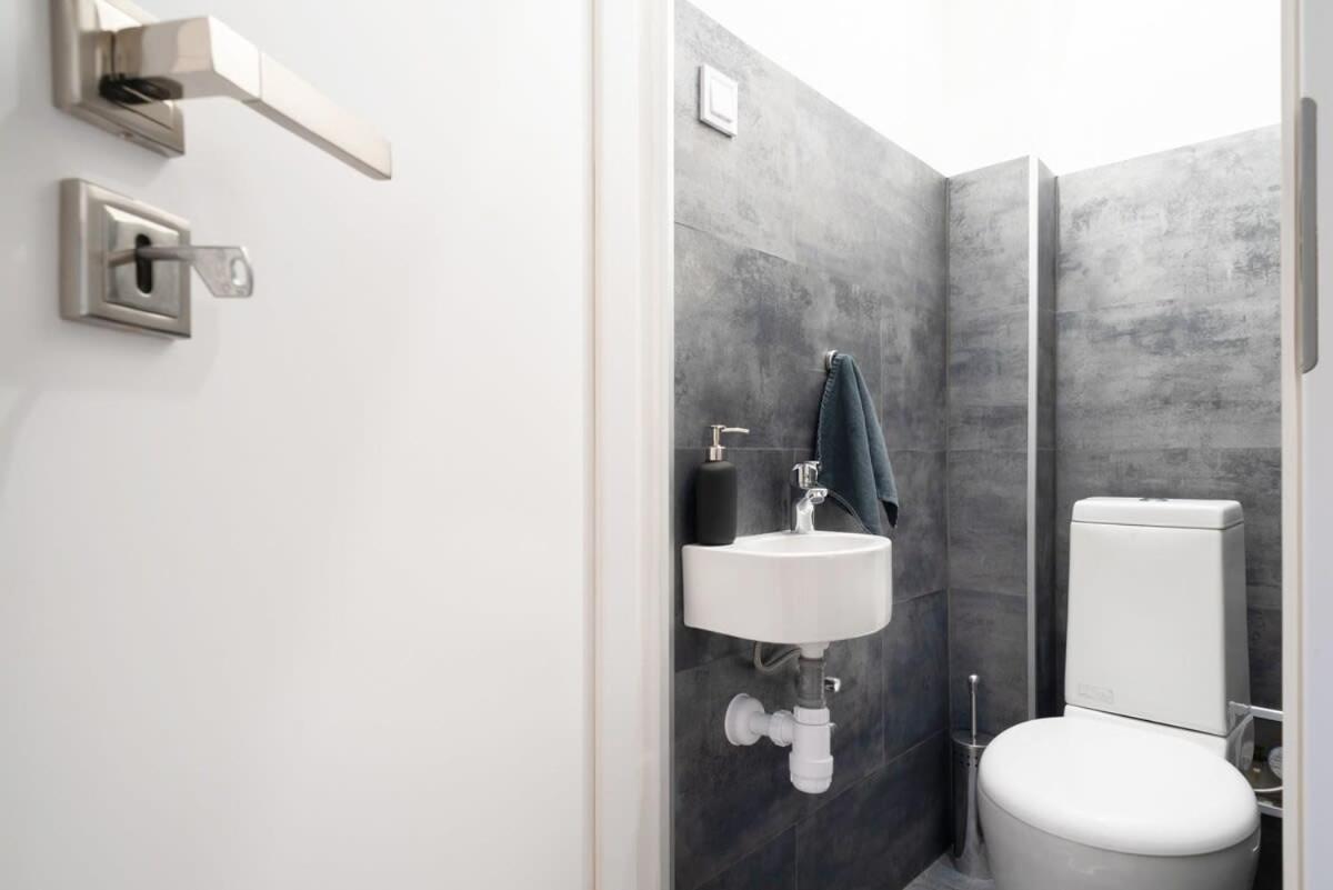 Apartment Stylish Large At Super Location Budapest