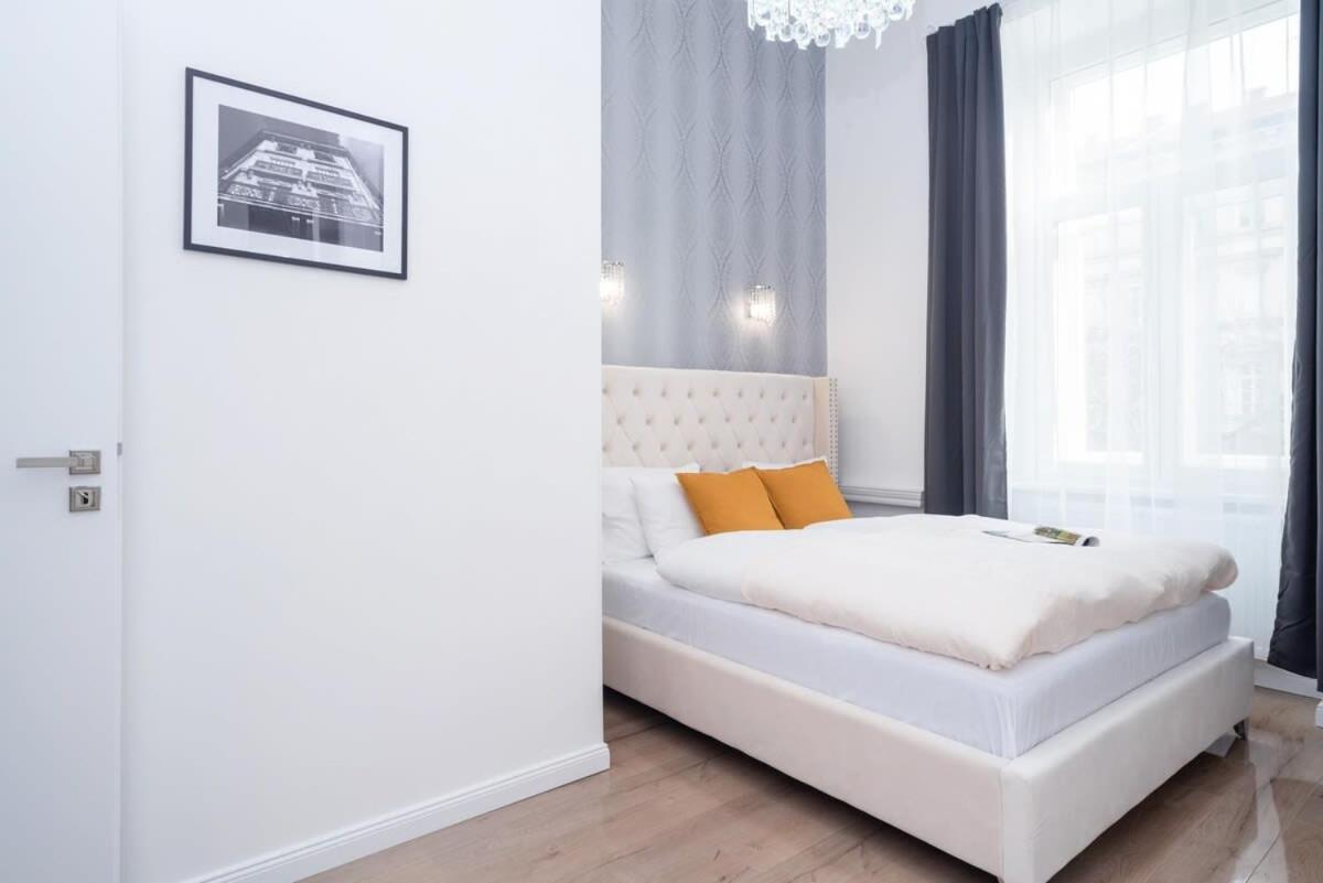 Apartment Stylish Large At Super Location Budapest
