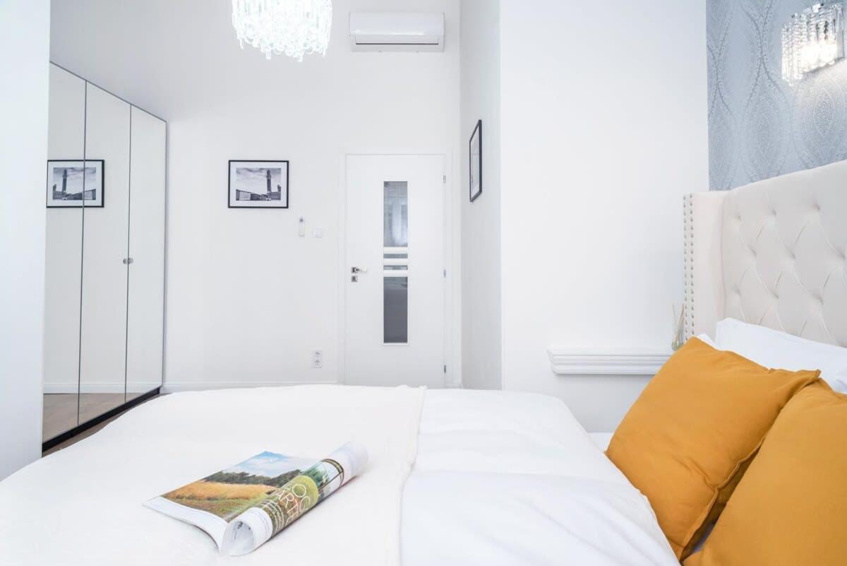 Apartment Stylish Large At Super Location Budapest